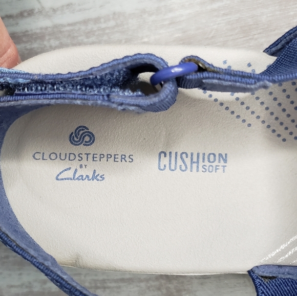 Cloudsteppers by Clarks Cushion Soft 2-tone blue Sandals Women's size 8. (sl2) - Picture 10 of 10
